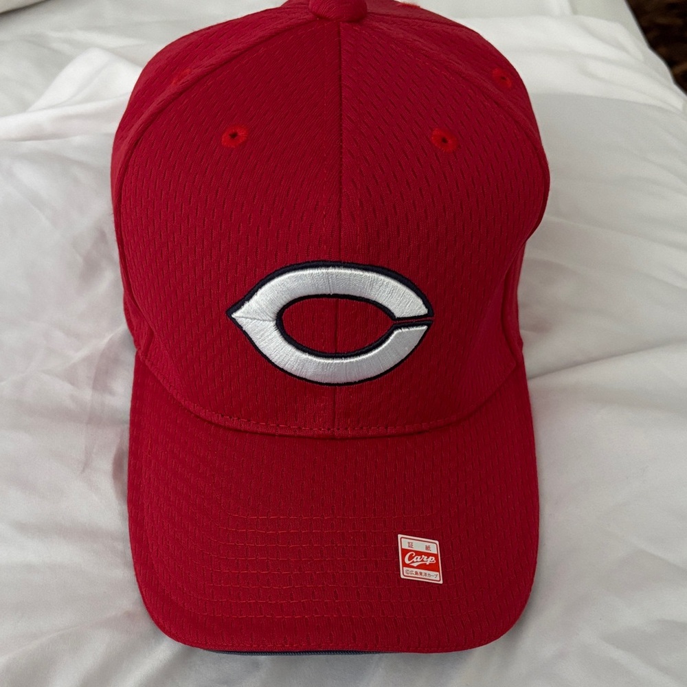 Authentic Hiroshima Carps Men’s Baseball Hat